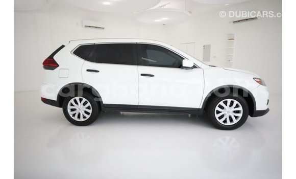 Ra Imported Nissan Rogue funfun Ọkọ̀ in Import - Dubai ni Ashanti Ra Imported Nissan Rogue funfun Ọkọ̀ in Import - Dubai ni Ashanti