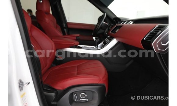 Buy Import Land Rover Range Rover White Car in Import - Dubai in Ashanti Buy Import Land Rover Range Rover White Car in Import - Dubai in Ashanti