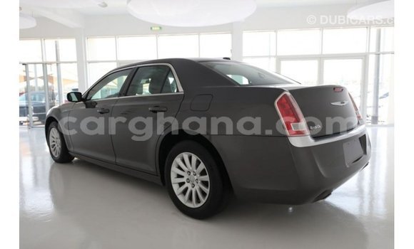 Ra Imported Chrysler 300 Miiran Ọkọ̀ in Import - Dubai ni Ashanti Ra Imported Chrysler 300 Miiran Ọkọ̀ in Import - Dubai ni Ashanti