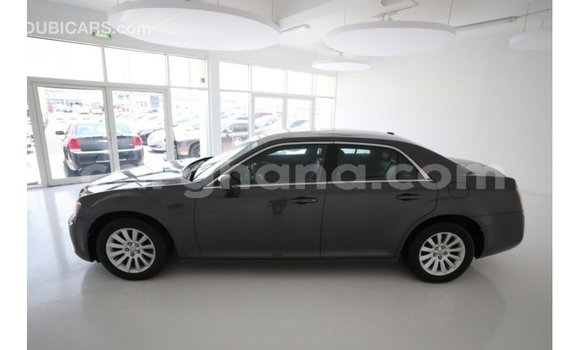 Ra Imported Chrysler 300 Miiran Ọkọ̀ in Import - Dubai ni Ashanti Ra Imported Chrysler 300 Miiran Ọkọ̀ in Import - Dubai ni Ashanti