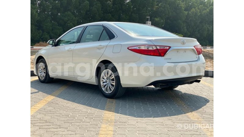 Big with watermark toyota camry ashanti import dubai 11356