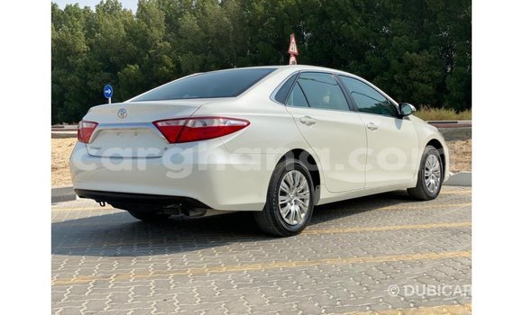 Ra Imported Toyota Camry funfun Ọkọ̀ in Import - Dubai ni Ashanti Ra Imported Toyota Camry funfun Ọkọ̀ in Import - Dubai ni Ashanti