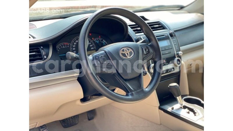 Big with watermark toyota camry ashanti import dubai 11356