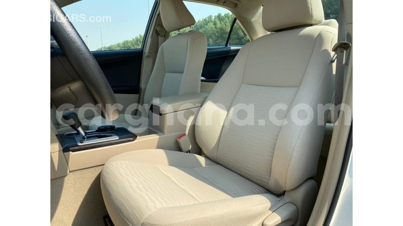 Big with watermark toyota camry ashanti import dubai 11356