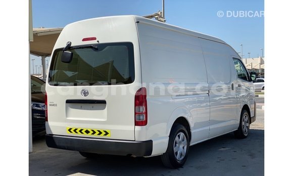 Buy Import Toyota Hiace White Car in Import - Dubai in Ashanti Buy Import Toyota Hiace White Car in Import - Dubai in Ashanti