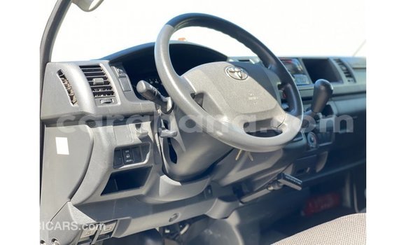 Buy Import Toyota Hiace White Car in Import - Dubai in Ashanti Buy Import Toyota Hiace White Car in Import - Dubai in Ashanti