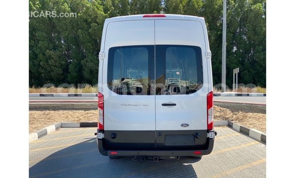 Ra Imported Ford Club Wagon funfun Ọkọ̀ in Import - Dubai ni Ashanti Ra Imported Ford Club Wagon funfun Ọkọ̀ in Import - Dubai ni Ashanti