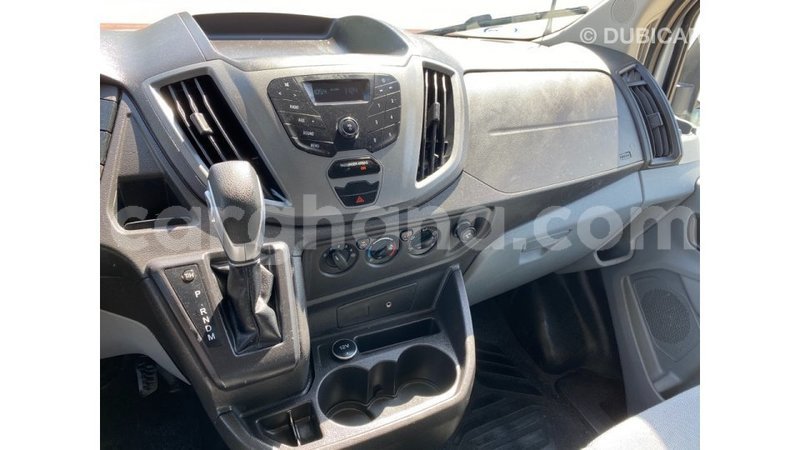 Big with watermark ford club wagon ashanti import dubai 11358