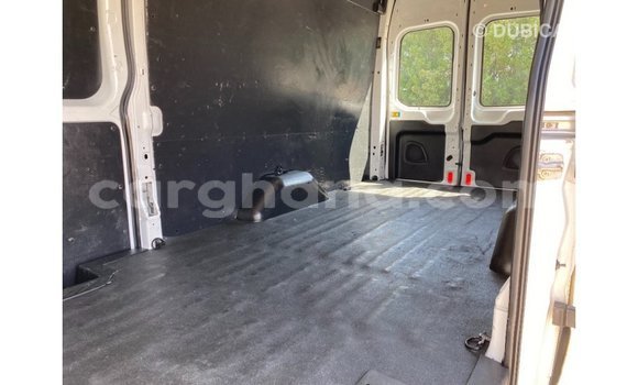 Ra Imported Ford Club Wagon funfun Ọkọ̀ in Import - Dubai ni Ashanti Ra Imported Ford Club Wagon funfun Ọkọ̀ in Import - Dubai ni Ashanti