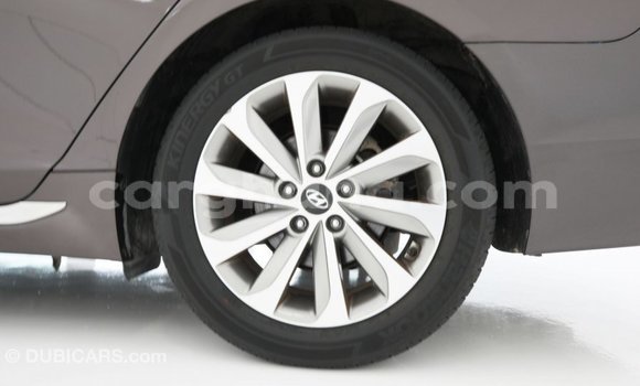 Sayi Imported Hyundai Sonata Brown Mota in Import - Dubai a Ashanti Sayi Imported Hyundai Sonata Brown Mota in Import - Dubai a Ashanti