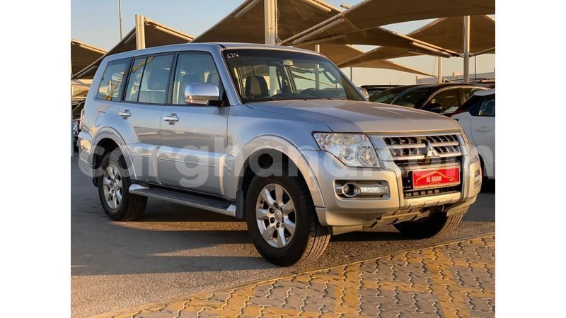 Big with watermark mitsubishi pajero ashanti import dubai 11372