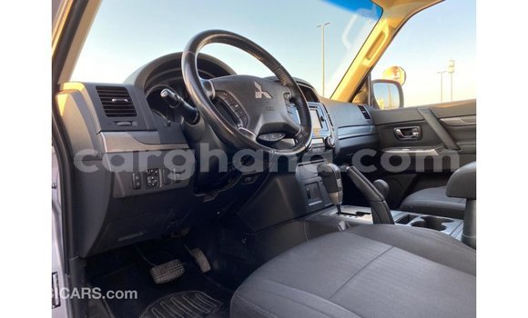 Sayi Imported Mitsubishi Pajero Sauran Mota in Import - Dubai a Ashanti Sayi Imported Mitsubishi Pajero Sauran Mota in Import - Dubai a Ashanti