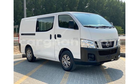 Buy Import Nissan Urvan White Car in Import - Dubai in Ashanti Buy Import Nissan Urvan White Car in Import - Dubai in Ashanti