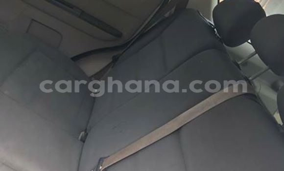 Ra Àlòkù Ford Escape funfun Ọkọ̀ in Accra ni Greater Accra Ra Àlòkù Ford Escape funfun Ọkọ̀ in Accra ni Greater Accra