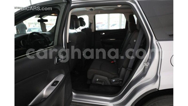 Big with watermark dodge journey ashanti import dubai 11392