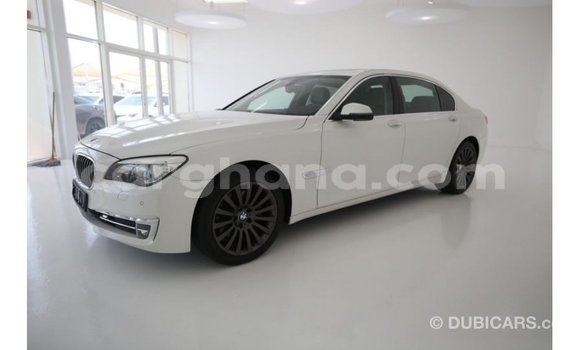 Ra Imported BMW HP funfun Mọto in Import - Dubai ni Ashanti Ra Imported BMW HP funfun Mọto in Import - Dubai ni Ashanti