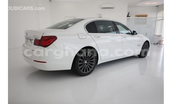 Ra Imported BMW HP funfun Mọto in Import - Dubai ni Ashanti Ra Imported BMW HP funfun Mọto in Import - Dubai ni Ashanti
