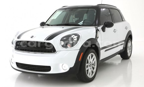 Buy Import Mini Cooper White Car in Import - Dubai in Ashanti Buy Import Mini Cooper White Car in Import - Dubai in Ashanti