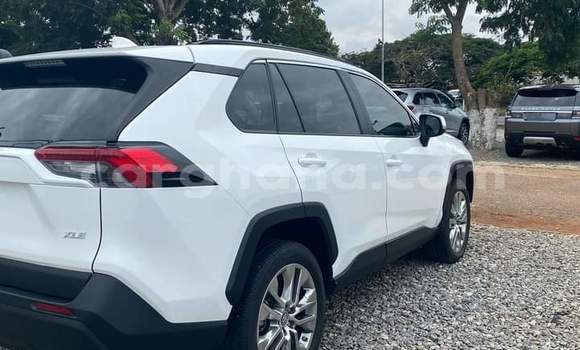 Buy Used Toyota RAV4 Brown Car in Sekondi–Takoradi Metropolitan in Western Buy Used Toyota RAV4 Brown Car in Sekondi–Takoradi Metropolitan in Western
