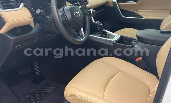 Buy Used Toyota RAV4 Brown Car in Sekondi–Takoradi Metropolitan in Western Buy Used Toyota RAV4 Brown Car in Sekondi–Takoradi Metropolitan in Western