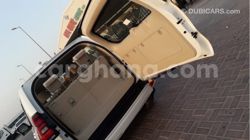 Big with watermark toyota prado ashanti import dubai 11404