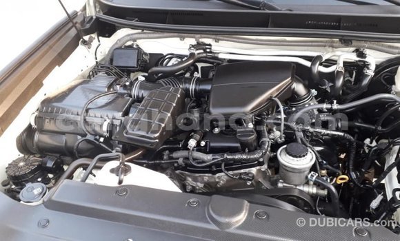 Buy Import Toyota Prado White Car in Import - Dubai in Ashanti Buy Import Toyota Prado White Car in Import - Dubai in Ashanti