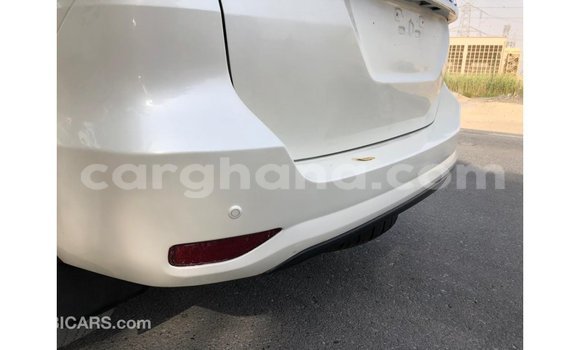 Sayi Imported Toyota Fortuner White Mota in Import - Dubai a Ashanti Sayi Imported Toyota Fortuner White Mota in Import - Dubai a Ashanti
