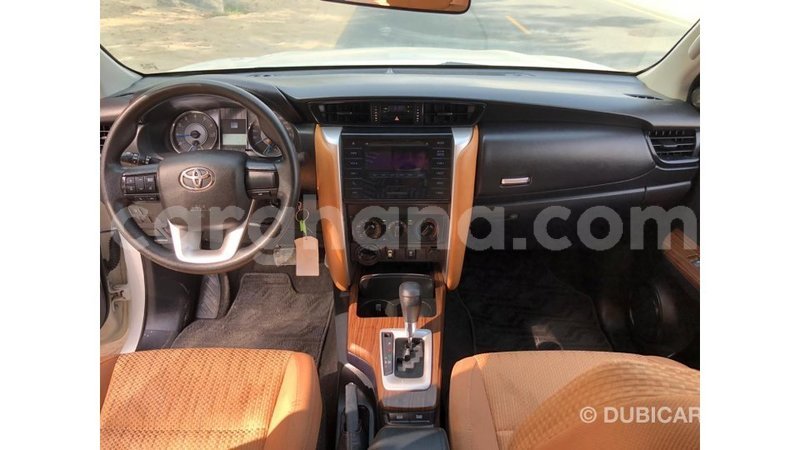 Big with watermark toyota fortuner ashanti import dubai 11406