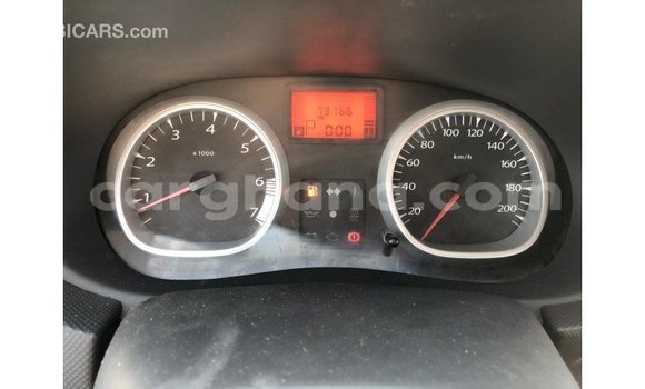 Sayi Imported Renault Duster Green Mota in Import - Dubai a Ashanti Sayi Imported Renault Duster Green Mota in Import - Dubai a Ashanti