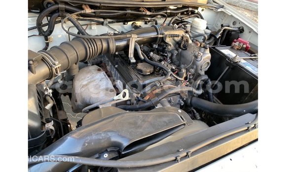 Sayi Imported Mitsubishi L200 White Mota in Import - Dubai a Ashanti Sayi Imported Mitsubishi L200 White Mota in Import - Dubai a Ashanti