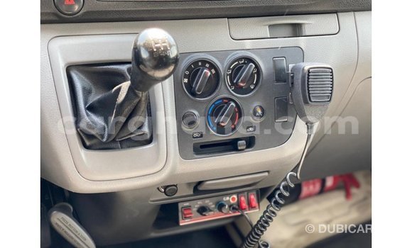 Ra Imported Nissan Urvan funfun Ọkọ̀ in Import - Dubai ni Ashanti Ra Imported Nissan Urvan funfun Ọkọ̀ in Import - Dubai ni Ashanti