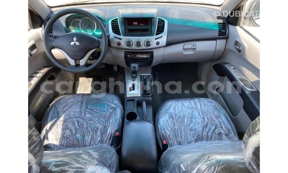 Buy Import Mitsubishi L200 White Car in Import - Dubai in Ashanti Buy Import Mitsubishi L200 White Car in Import - Dubai in Ashanti