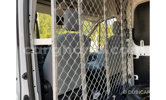 Sayi Imported Ford Club Wagon White Mota in Import - Dubai a Ashanti Sayi Imported Ford Club Wagon White Mota in Import - Dubai a Ashanti