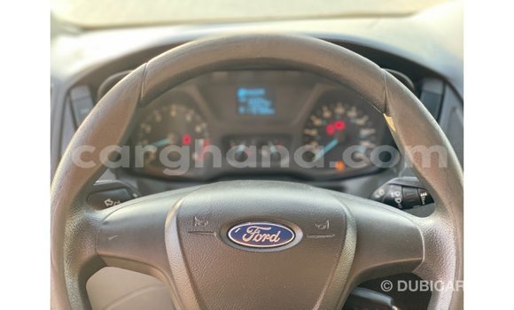 Sayi Imported Ford Club Wagon White Mota in Import - Dubai a Ashanti Sayi Imported Ford Club Wagon White Mota in Import - Dubai a Ashanti