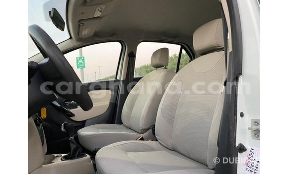 Ra Imported Renault 4 funfun Ọkọ̀ in Import - Dubai ni Ashanti Ra Imported Renault 4 funfun Ọkọ̀ in Import - Dubai ni Ashanti