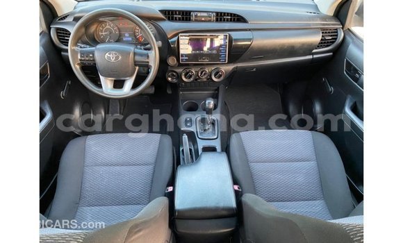 Ra Imported Toyota Hilux funfun Ọkọ̀ in Import - Dubai ni Ashanti Ra Imported Toyota Hilux funfun Ọkọ̀ in Import - Dubai ni Ashanti
