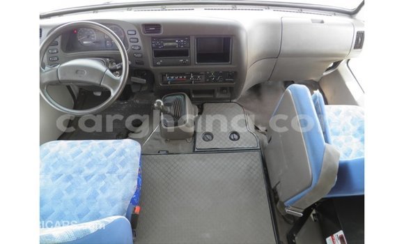 Ra Imported Mitsubishi Carisma funfun Ọkọ̀ in Import - Dubai ni Ashanti Ra Imported Mitsubishi Carisma funfun Ọkọ̀ in Import - Dubai ni Ashanti