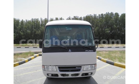 Ra Imported Mitsubishi Carisma funfun Ọkọ̀ in Import - Dubai ni Ashanti Ra Imported Mitsubishi Carisma funfun Ọkọ̀ in Import - Dubai ni Ashanti