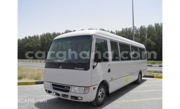 Ra Imported Mitsubishi Carisma funfun Ọkọ̀ in Import - Dubai ni Ashanti Ra Imported Mitsubishi Carisma funfun Ọkọ̀ in Import - Dubai ni Ashanti