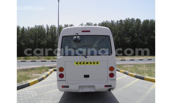 Ra Imported Mitsubishi Carisma funfun Ọkọ̀ in Import - Dubai ni Ashanti Ra Imported Mitsubishi Carisma funfun Ọkọ̀ in Import - Dubai ni Ashanti