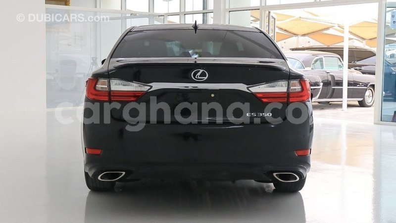 Big with watermark lexus es ashanti import dubai 11425