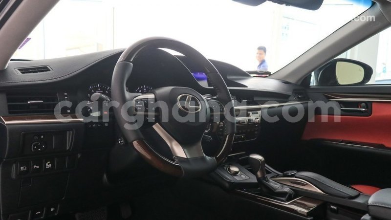 Big with watermark lexus es ashanti import dubai 11425