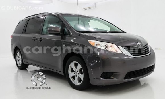 Ra Imported Toyota Sienna Miiran Ọkọ̀ in Import - Dubai ni Ashanti Ra Imported Toyota Sienna Miiran Ọkọ̀ in Import - Dubai ni Ashanti