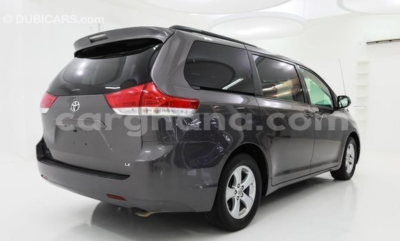 Ra Imported Toyota Sienna Miiran Ọkọ̀ in Import - Dubai ni Ashanti Ra Imported Toyota Sienna Miiran Ọkọ̀ in Import - Dubai ni Ashanti