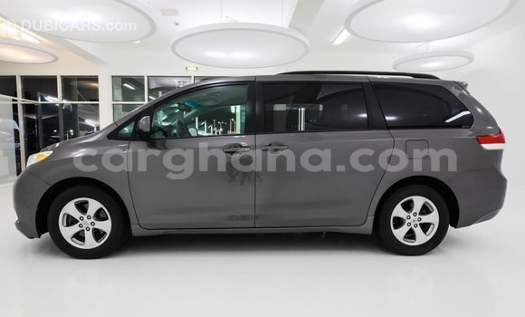 Ra Imported Toyota Sienna Miiran Ọkọ̀ in Import - Dubai ni Ashanti Ra Imported Toyota Sienna Miiran Ọkọ̀ in Import - Dubai ni Ashanti