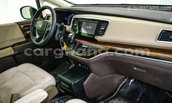 Ra Imported Honda C funfun Mọto in Import - Dubai ni Ashanti Ra Imported Honda C funfun Mọto in Import - Dubai ni Ashanti