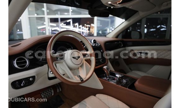 Sayi Imported Bentley Bentayga Brown Mota in Import - Dubai a Ashanti Sayi Imported Bentley Bentayga Brown Mota in Import - Dubai a Ashanti