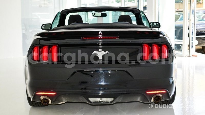 Big with watermark ford mustang ashanti import dubai 11453