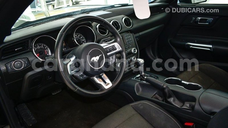 Big with watermark ford mustang ashanti import dubai 11453