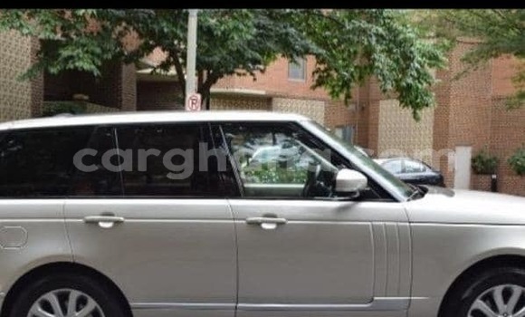 Sayi Na hannu Land Rover Range Rover Azurfa Mota in Accra a Greater Accra Sayi Na hannu Land Rover Range Rover Azurfa Mota in Accra a Greater Accra